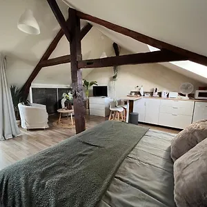 La Madeleine Bed & Breakfast