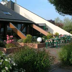 Le Bretagne Hotel
