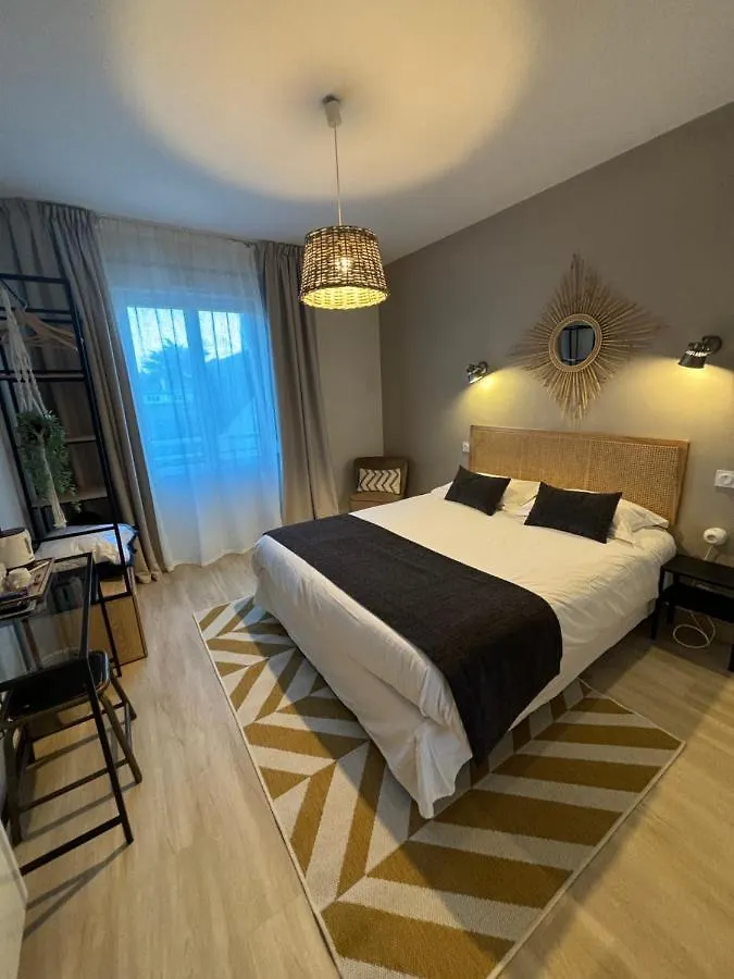 **  Hotel La Licorne Carnac France